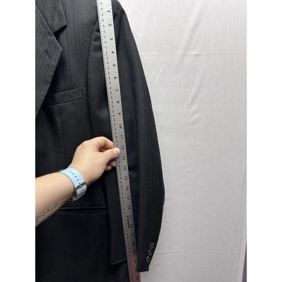 Oleg Cassini Men’s 38R? Pants 43 Waist Black Pinstripe Suit - Picture 4 of 15